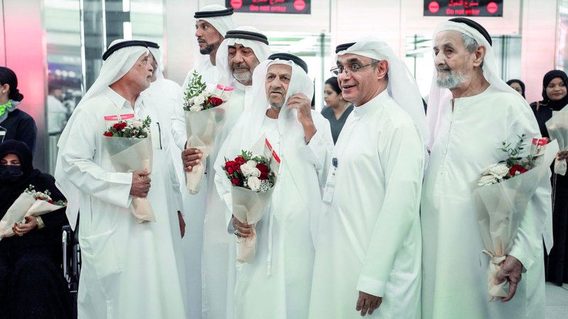 الامارات | كبار مواطنين في ضيافة مطار دبي