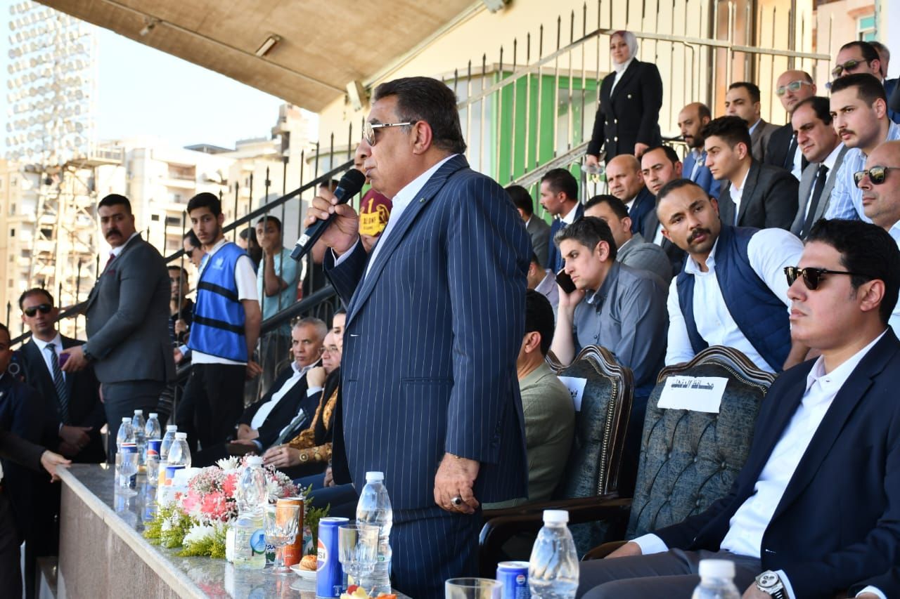وزير الرياضة ومحافظ الدقهلية يفتتحان أول مرحلة فى تطوير استاد المنصورة