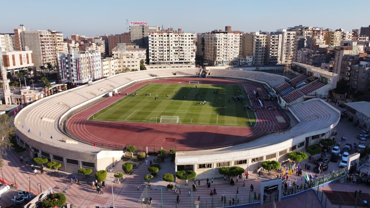 وزير الرياضة ومحافظ الدقهلية يفتتحان أول مرحلة فى تطوير استاد المنصورة