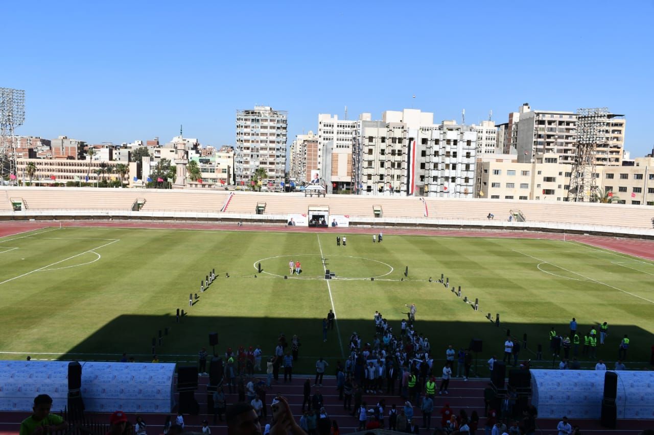 وزير الرياضة ومحافظ الدقهلية يفتتحان أول مرحلة فى تطوير استاد المنصورة