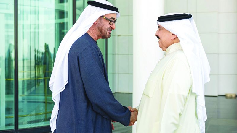 الامارات | ودّعه رئيس الدولة.. ملك البحرين يغادر البلاد