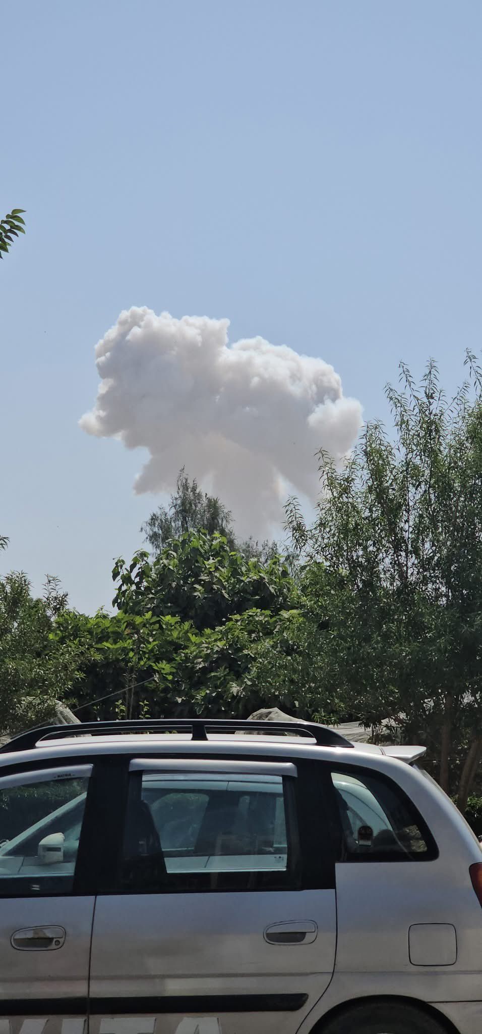 وسط انباء عن استهداف منزل قيادي حوثي...قصف عنيف يطال منطقة صرف شمال شرق صنعاء