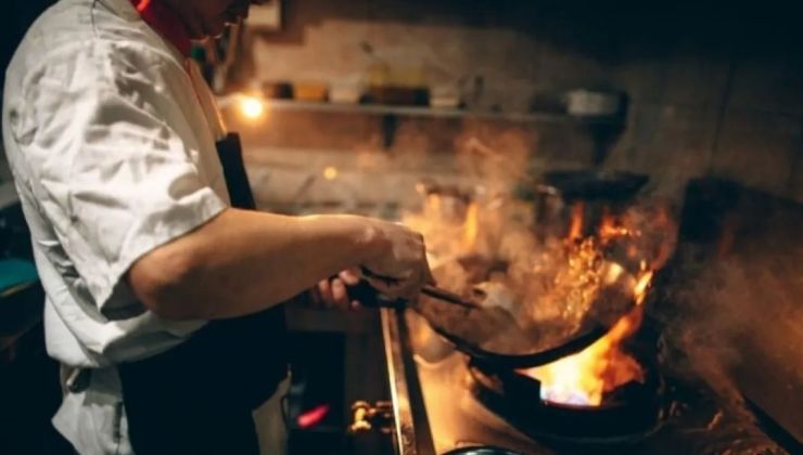 الامارات | جريمة بشعة تهز فرنسا .. فرّان بيتزا يطبخ جثة ضحيته مع الخضراوات