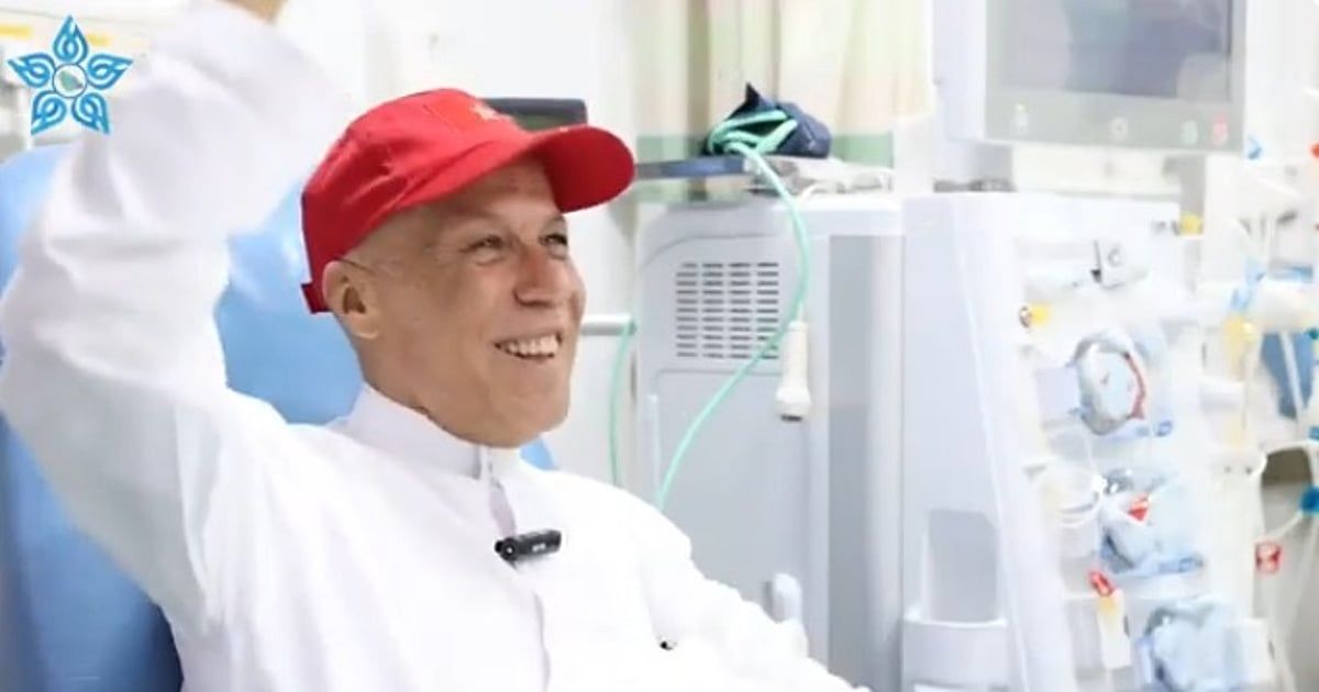 حاج مغربي: وجدت مستشفيات في كل مكان بالمدينة المنورة تقدم "الغسيل الكلوي" بيسر وسهولة