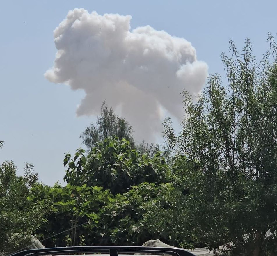 شمال صنعاء...وزير يمني يوضح بشأن انفجار غامض