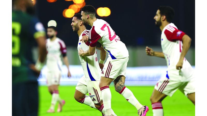 الامارات | «ريمونتادا مثيرة» تعيد الشارقة إلى وصافة الدوري