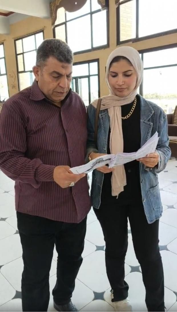 «التعليم مالوش سن».. أب وابنته يلتحقان بنفس الكلية رغم فارق العمر