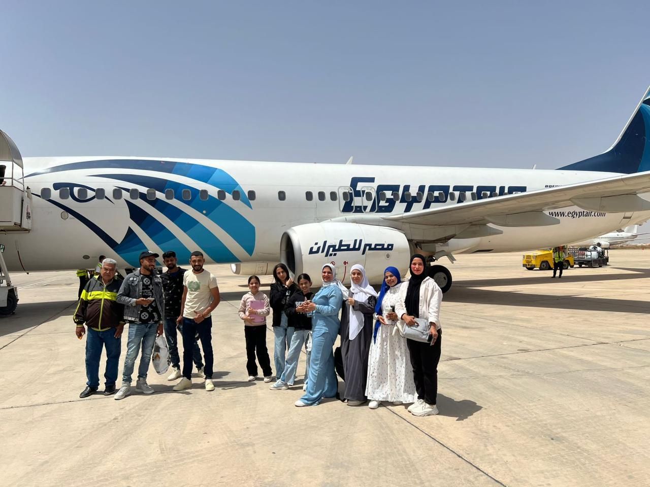 صور عودة 71 مصريا من ليبيا تنفيذا لتوجيهات الرئيس عبد الفتاح السيسي