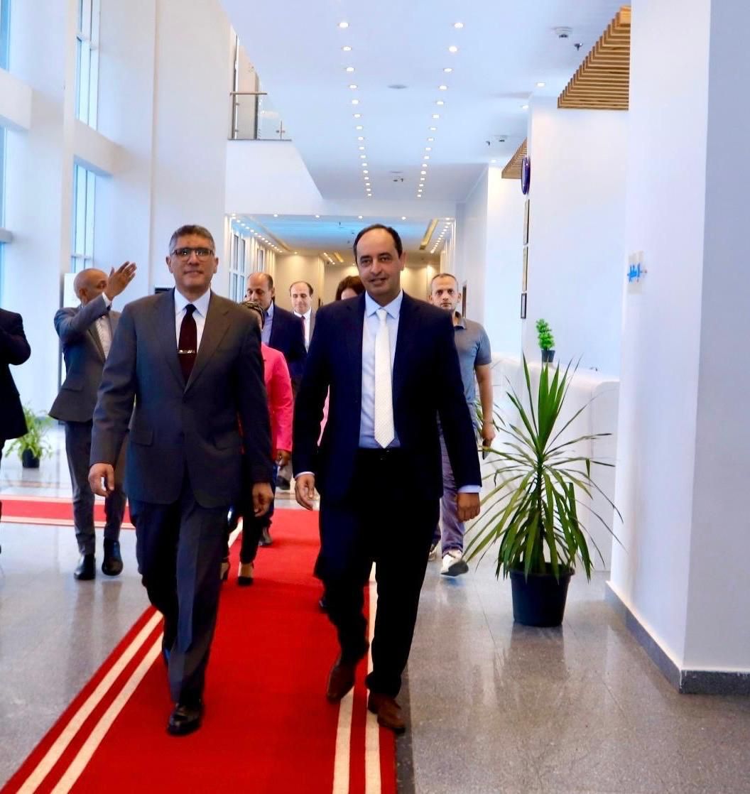 محافظ الجيزة ومدير صندوق مكافحة الإدمان يزوران مركز إمبابة لعلاج مرضى الإدمان