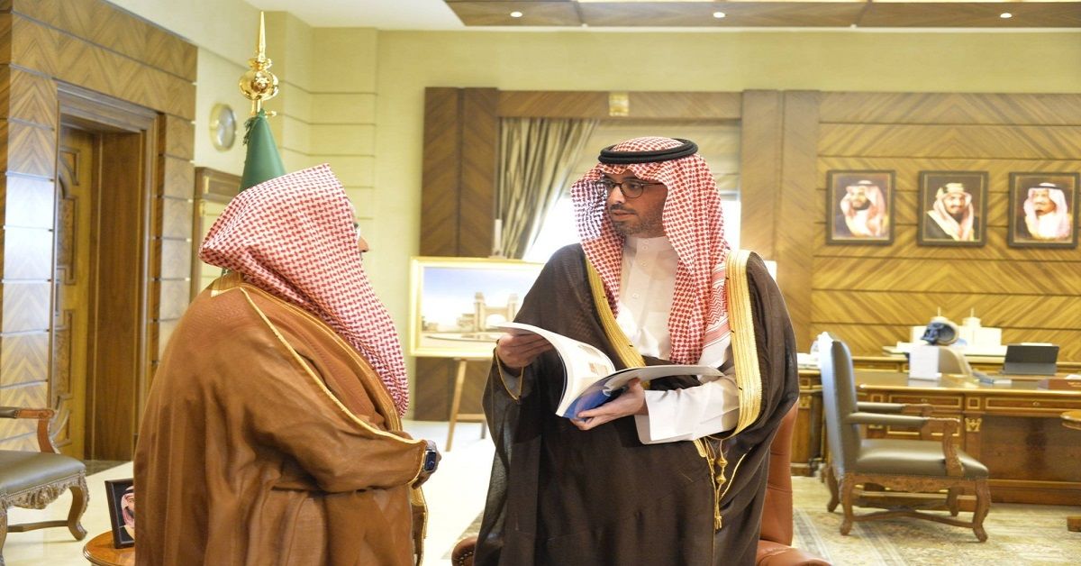 السعودية | الأمير سعود بن جلوي يستقبل رئيس هيئة الأمر بالمعروف بجدة