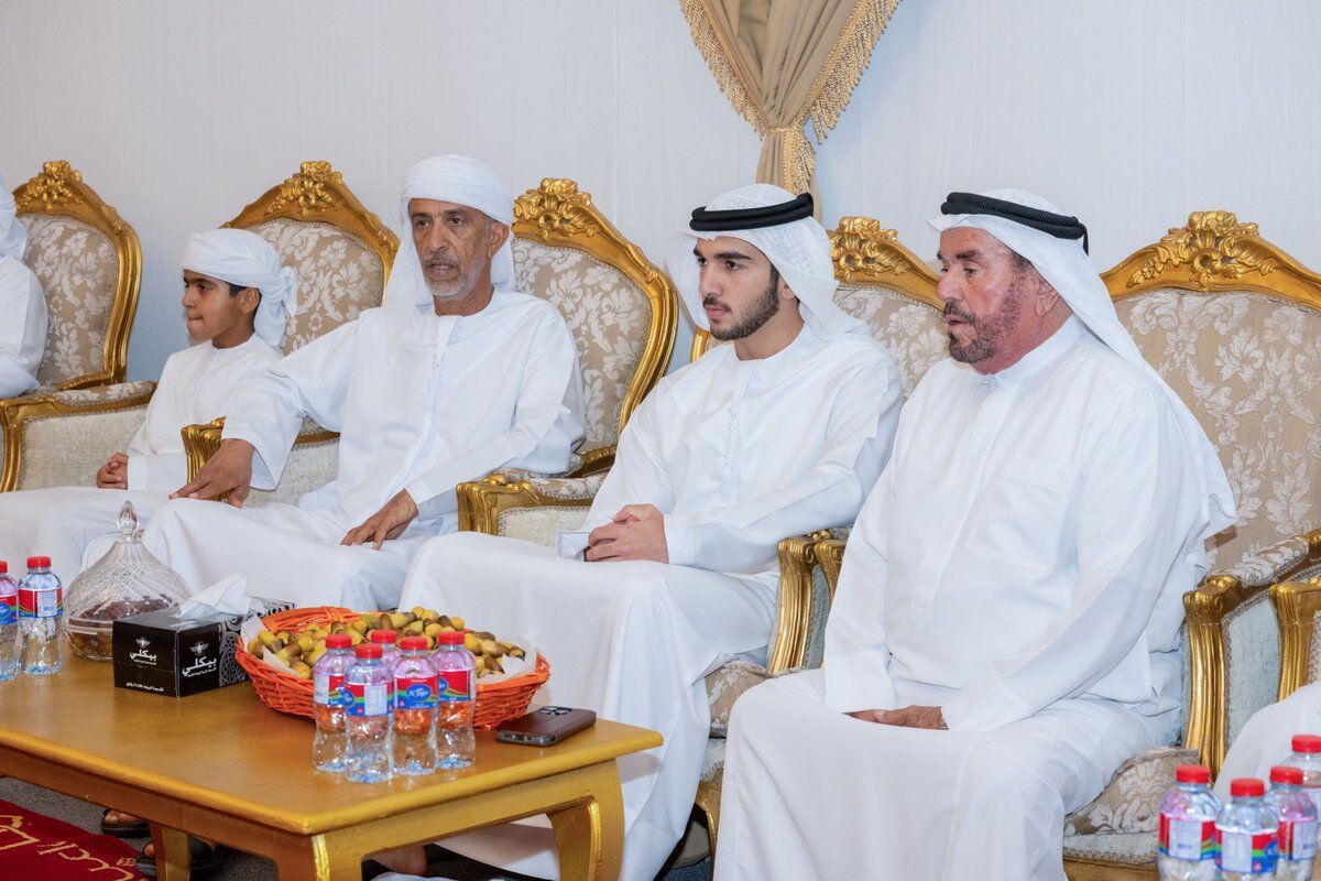 الامارات | محمد بن راشد بن محمد يقدم واجب العزاء في وفاة عيسى علي بن بدر العليلي