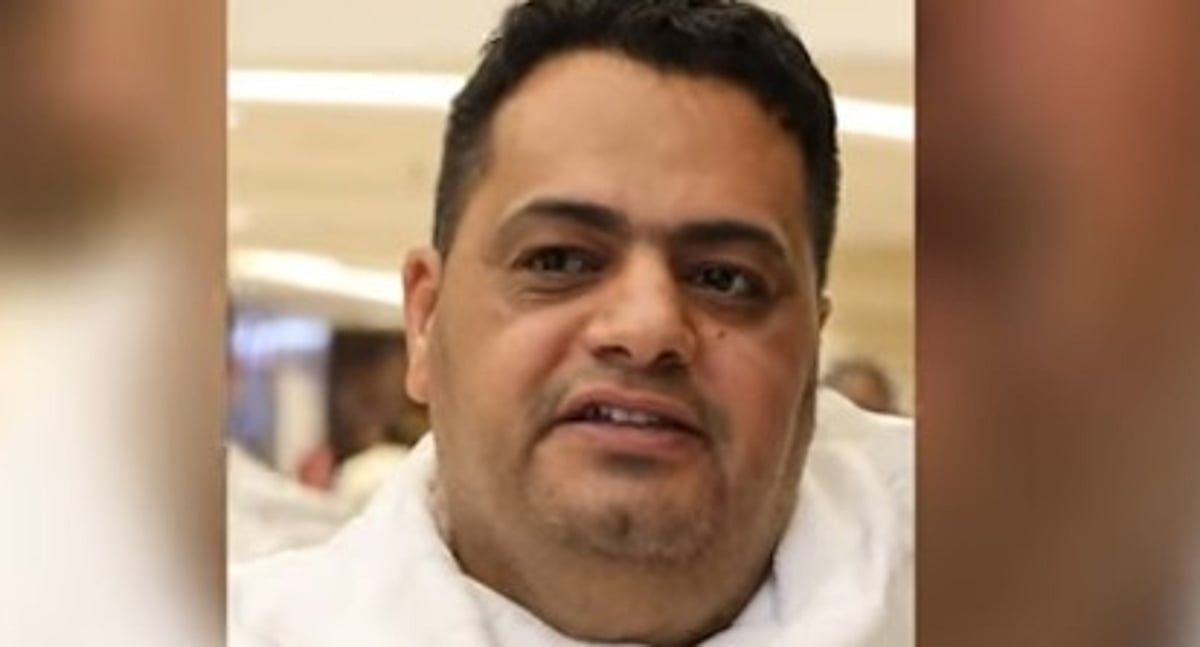 شاهد: معجزة الحاج الليبي بعد منعه من الرحلة.. تعطلت الطائرة مرتَيْن وهذا ما فعله قائدها