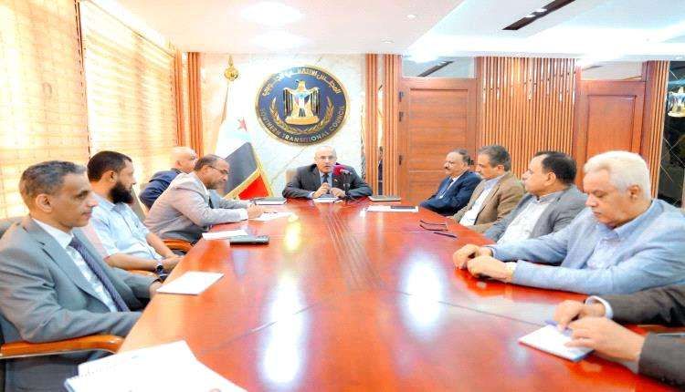 الانتقالي يتخذ قرارات طارئة في عدن