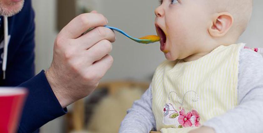 ماذا يأكل طفلك بعد 28 شهرا من ولادته؟