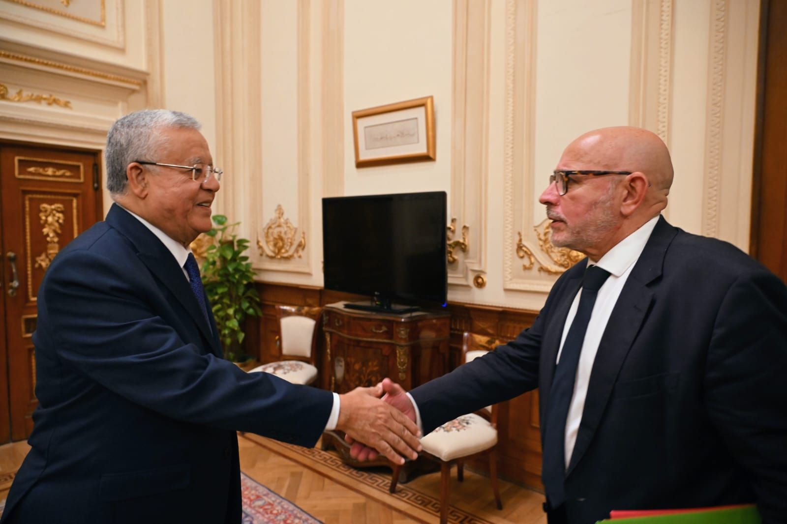 رئيس مجلس النواب: مصر عازمة على مواصلة تنفيذ برامج الإصلاح الاقتصادي والسياسي