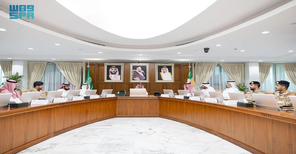 السعودية | نائب وزير الحرس الوطني يجتمع مع وكيل الشؤون الفنية