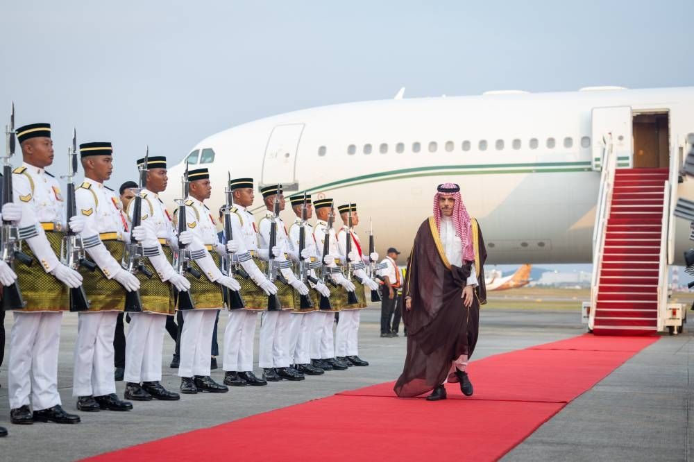 وزير الخارجية يرأس وفد المملكة في القمتين "الخليجية والآسيان" و"الخليجية والآسيان والصين"