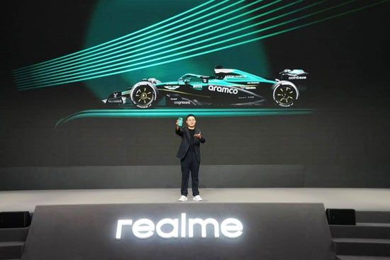 تكنولوجيا: ريلمي تدخل سباق الفورميلا 1 لعام 2025 بالشراكة مع أستون مارتن الفاخرة لسلسلة GT7