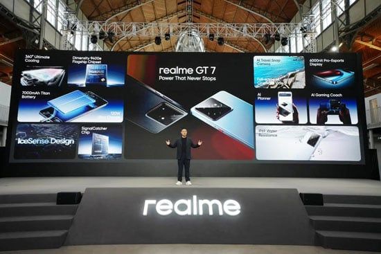 تكنولوجيا: ريلمي تدخل سباق الفورميلا 1 لعام 2025 بالشراكة مع أستون مارتن الفاخرة لسلسلة GT7