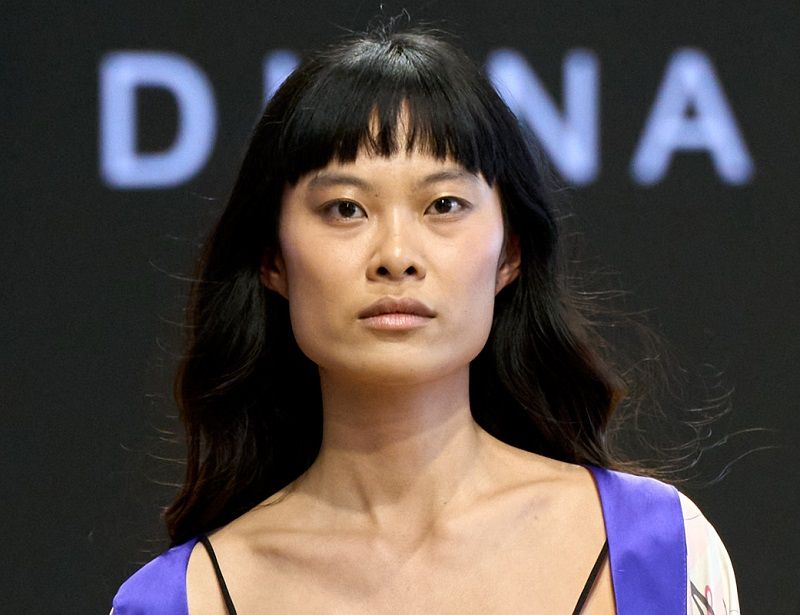 تسريحات شعر سهلة للعيد من عروض أزياء ربيع وصيف 2026.. أنوثة مبتكرة