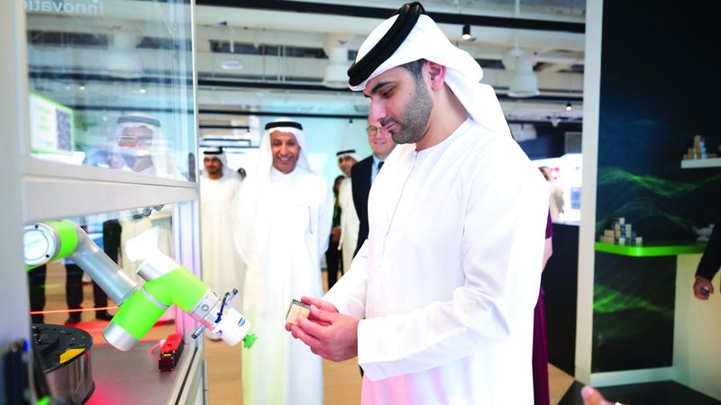 الامارات | «شنايدر إلكتريك» تطلق مبادرة بـ 100 مليون درهم لتمكين مواهب المستقبل في الدولة