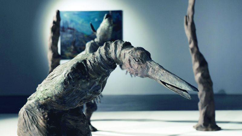 الامارات | ميثاء عبدالله تمزج بسلاسة بين ألوان من الفنون