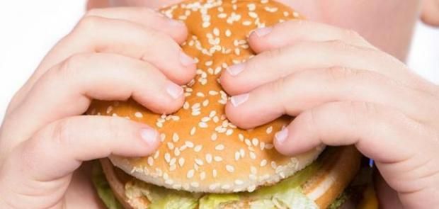 التخسيس يبدأ من الدماغ.. كيف تتحكم الخلايا العصبية في الشهية؟