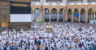 وزارة السياحة تحذر الحجاج من ارتفاع درجات الحرارة المتوقعة يوم وقفة عرفات