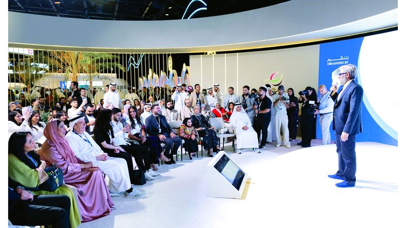 الامارات | قمة الإعلام العربي تسلط الضوء على دور الشباب الإماراتي والعربي
