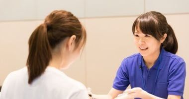 قانون العمل.. لا يجوز قطع إجازة العامل إلا لأسباب قوية