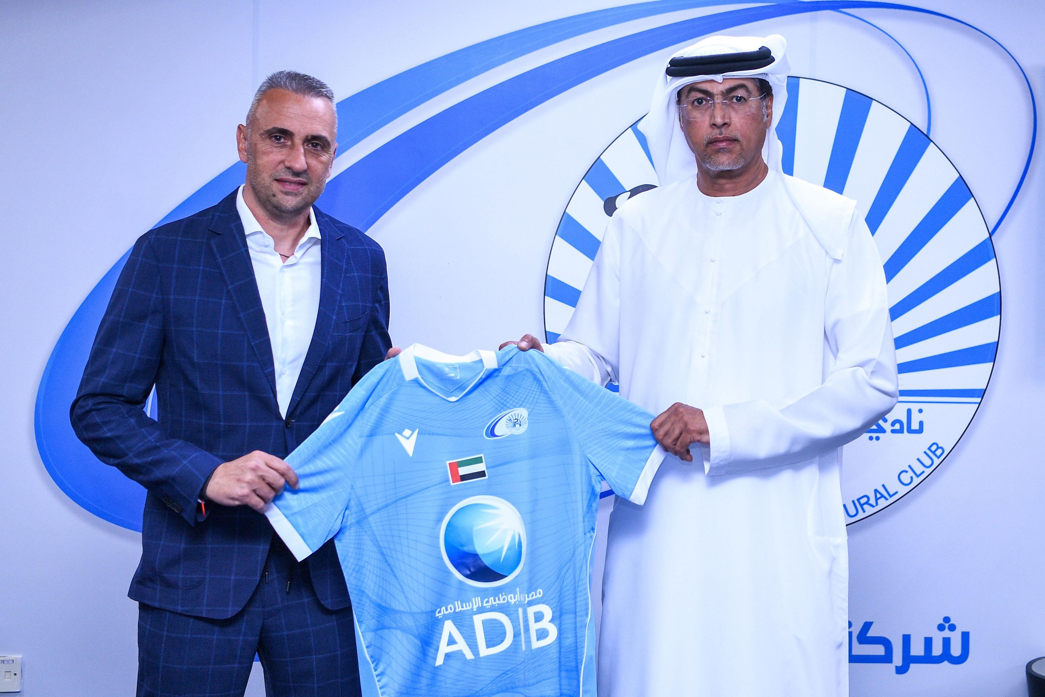 الامارات | بني ياس يتعاقد مع المدرب البلغاري بوغدانوف