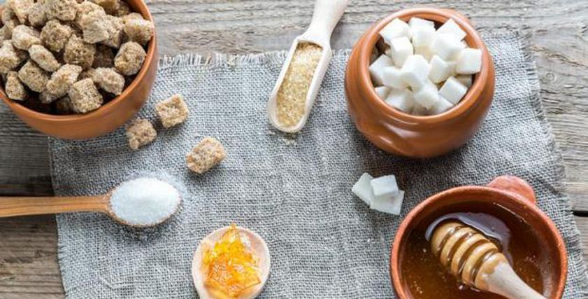 بديل السكر.. فوائد وموانع استخدام العسل في التحلية