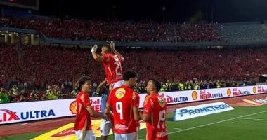 وسام أبو علي يسجل "سوبر هاتريك" للأهلي في شباك فاركو من صناعة معلول