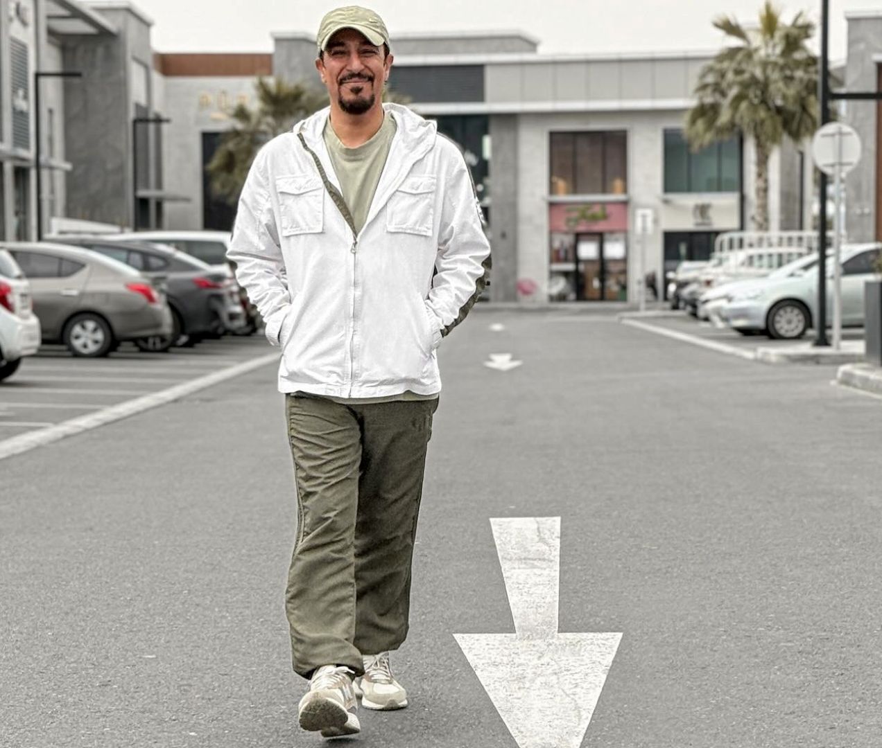 بعد تكريمه في مهرجان اوتنابشتم الدولي للإبداع بالعراق.. تعرفوا إلى أبرز محطات عبد المحسن النمر الفنية