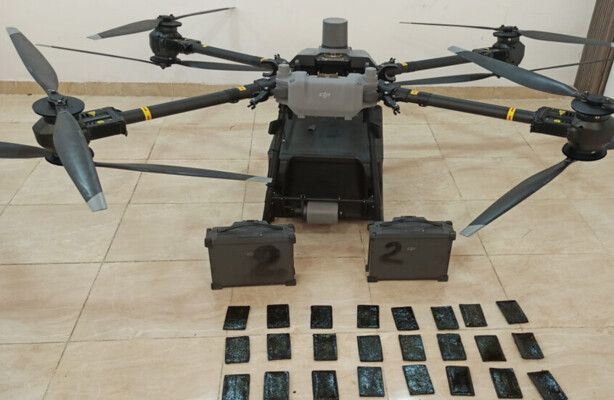 القوات المسلحة الأردنية أحبطت عملية تهريب مخدرات جوا