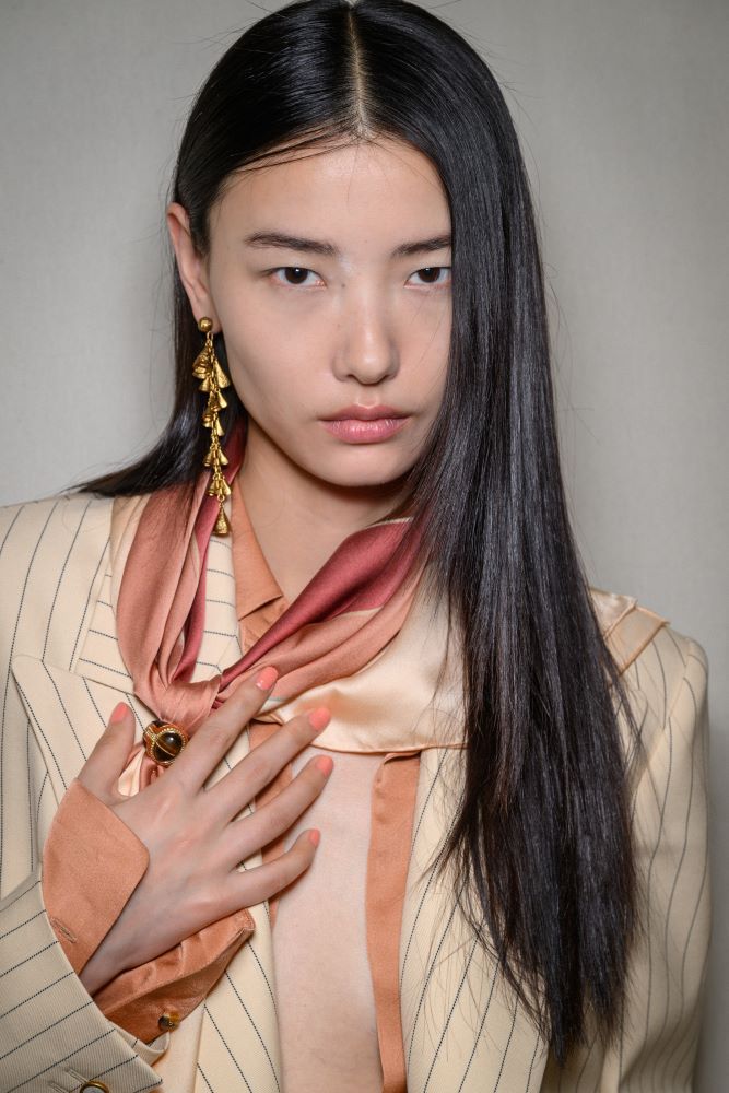 كيف تنسقين المناكير مع ملابس العيد؟ إطلالتك مكتملة بلمسة أنثوية