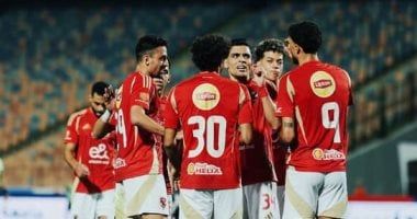 الأهلي بطل درع الدوري للمرة 45 فى تاريخه والثالثة على التوالى