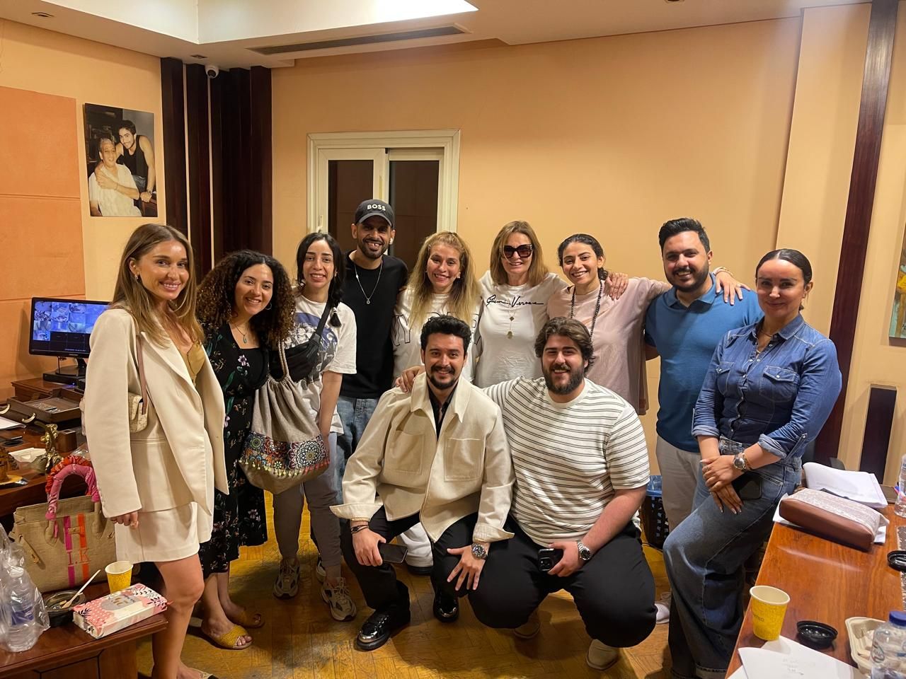 يسرا تنتهى من بروفات فيلم الست لما تمهيدًا لبدء تصوير دورها.. صور