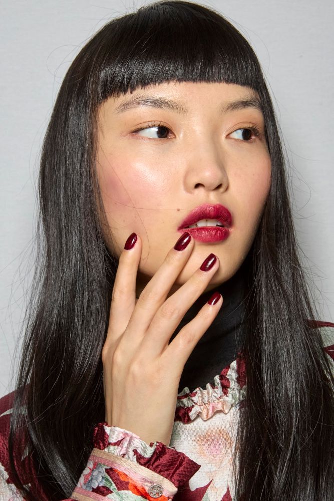 كيف تنسقين المناكير مع ملابس العيد؟ إطلالتك مكتملة بلمسة أنثوية