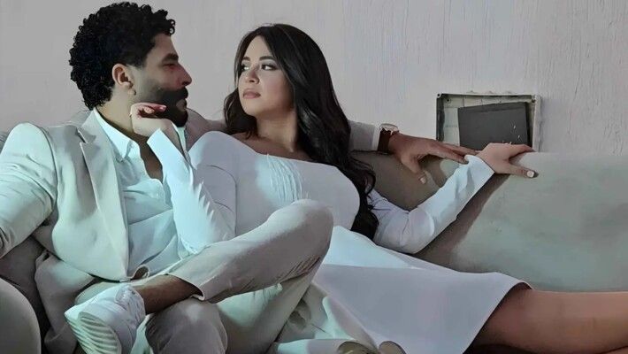 هايدي رفعت ومصطفى منصور يحتفلان بخطوبتهما بأجواء عائلية