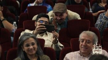 إقامة العرض الإفتتاحي لفيلم " في أحضان الشجرة " بحضور معين شريف