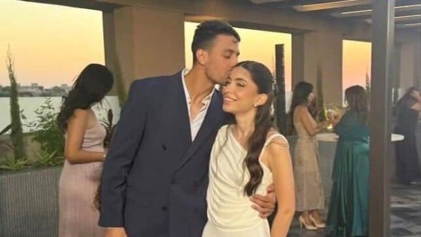 طاهر محمد طاهر يحتفل بعقد قرانه بعد تتويج الأهلي بالدوري.. صور