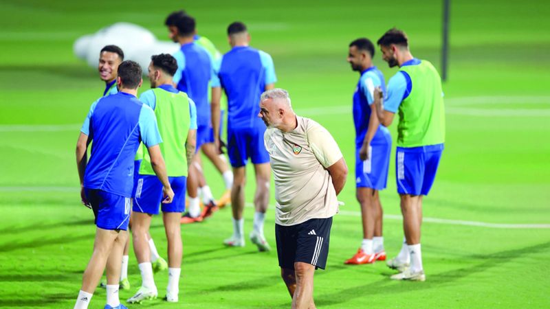 الامارات | «الأبيض» كامل العدد استعداداً لأوزبكستان