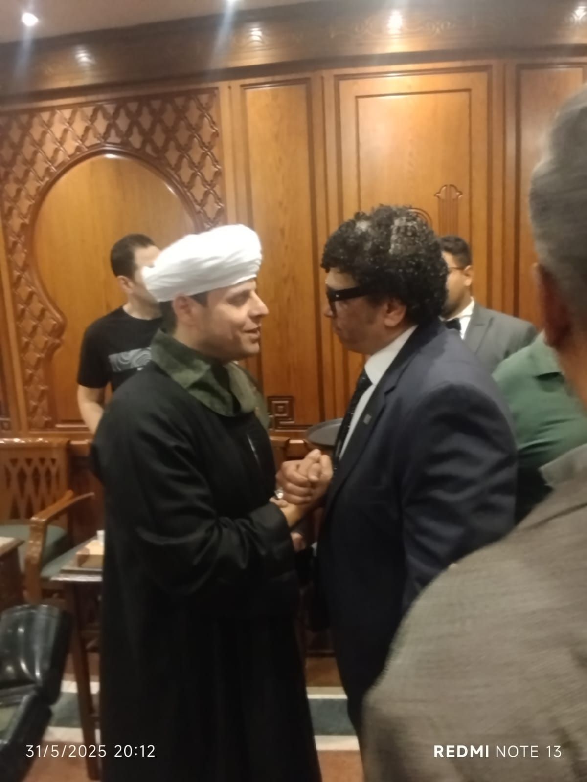 وزير الثقافة وخالد جلال وحماده الموجي أول الحاضرين فى عزاء والد رئيس دار الأوبرا