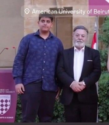 أحدث ظهور لـ إبن ملحم زين البكر مع جده.. أصبح شابًا - بالصورة