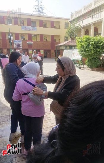 بدء امتحان اللغة العربية لطلاب الشهادة الإعدادية فى الجيزة