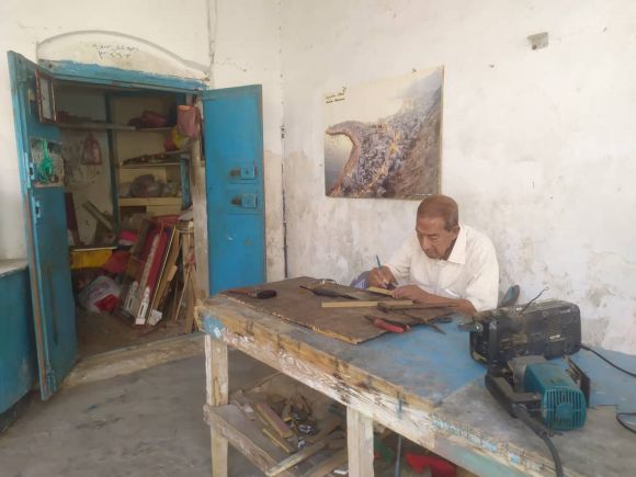 أحمد سويد ينحت معالم المكلا ليصبح هو من معالمها!