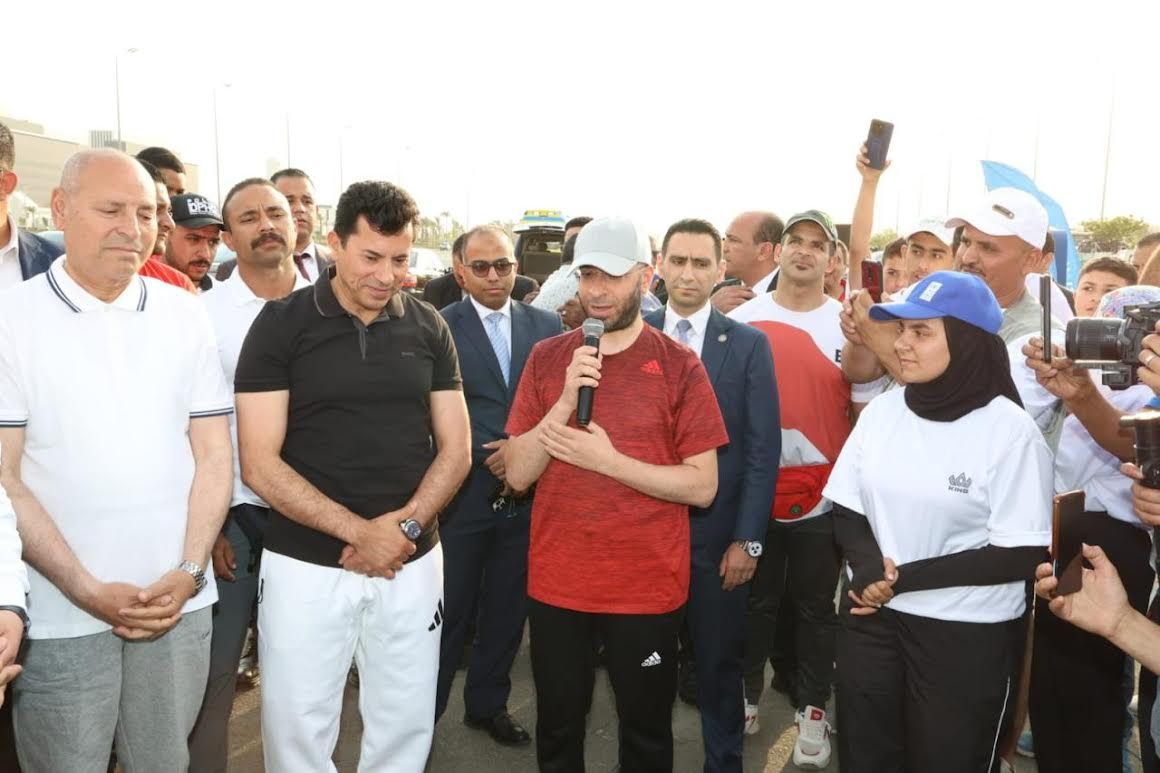 وزيرا الأوقاف والشباب ومحافظ القاهرة في ماراثون الدراجات بالعاصمة الإدارية