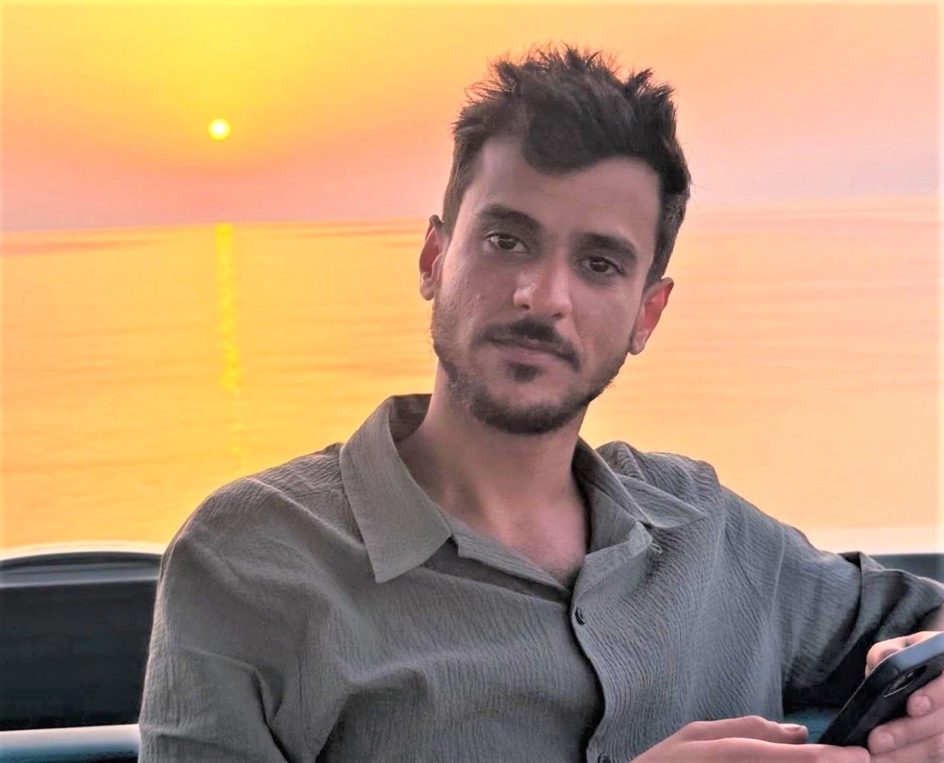 تكريم الفنان عايض في ألمانيا بحفل جوائز DAF BAMA Music Award للموسيقى 2025