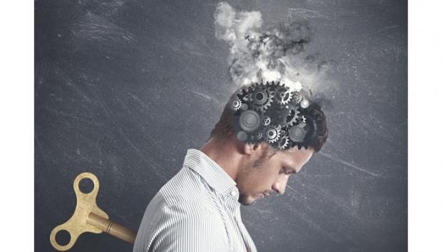 لماذا يشعر شباب اليوم بالإرهاق؟.. إليك سر فقدان الطاقة في العشرينات